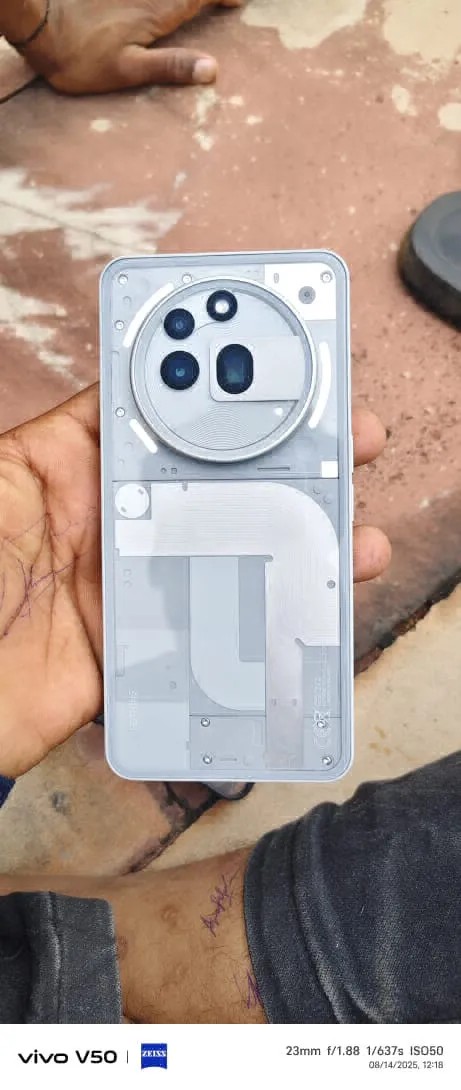 Nothing Phone (3a) Pro