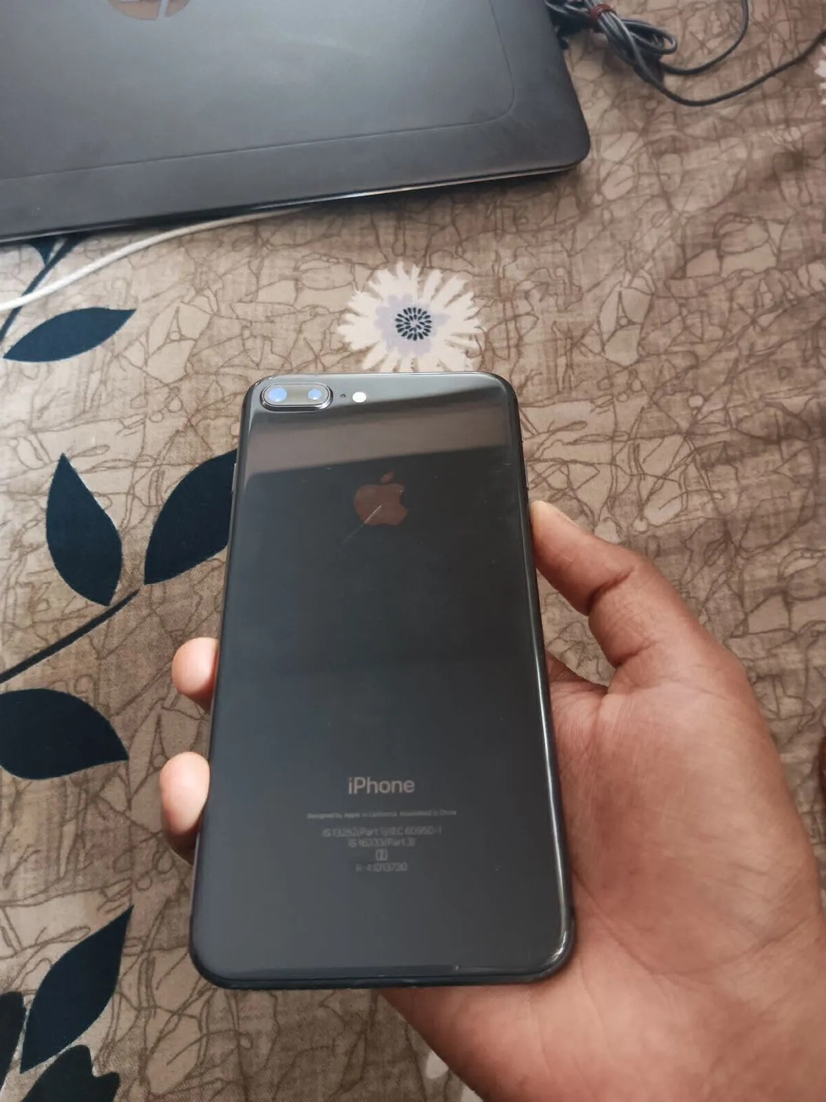 Apple iPhone 8 Plus