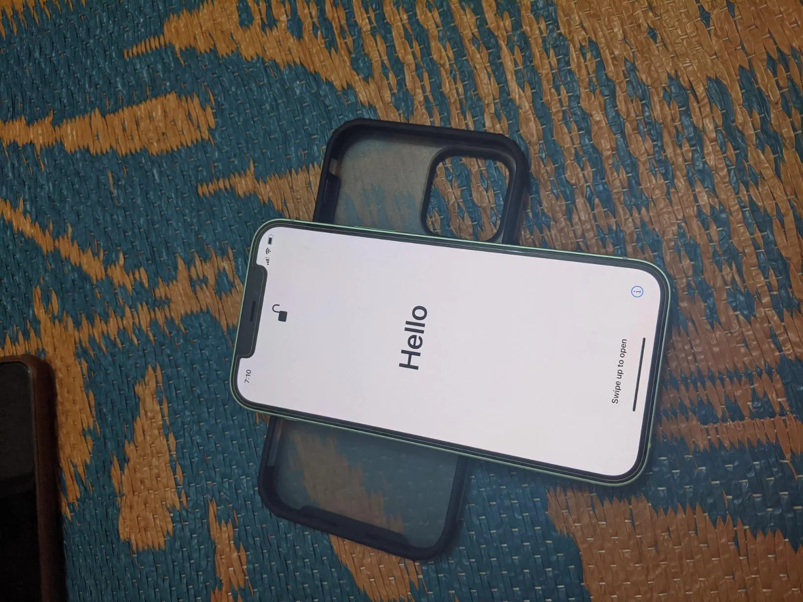 Apple iPhone 12
