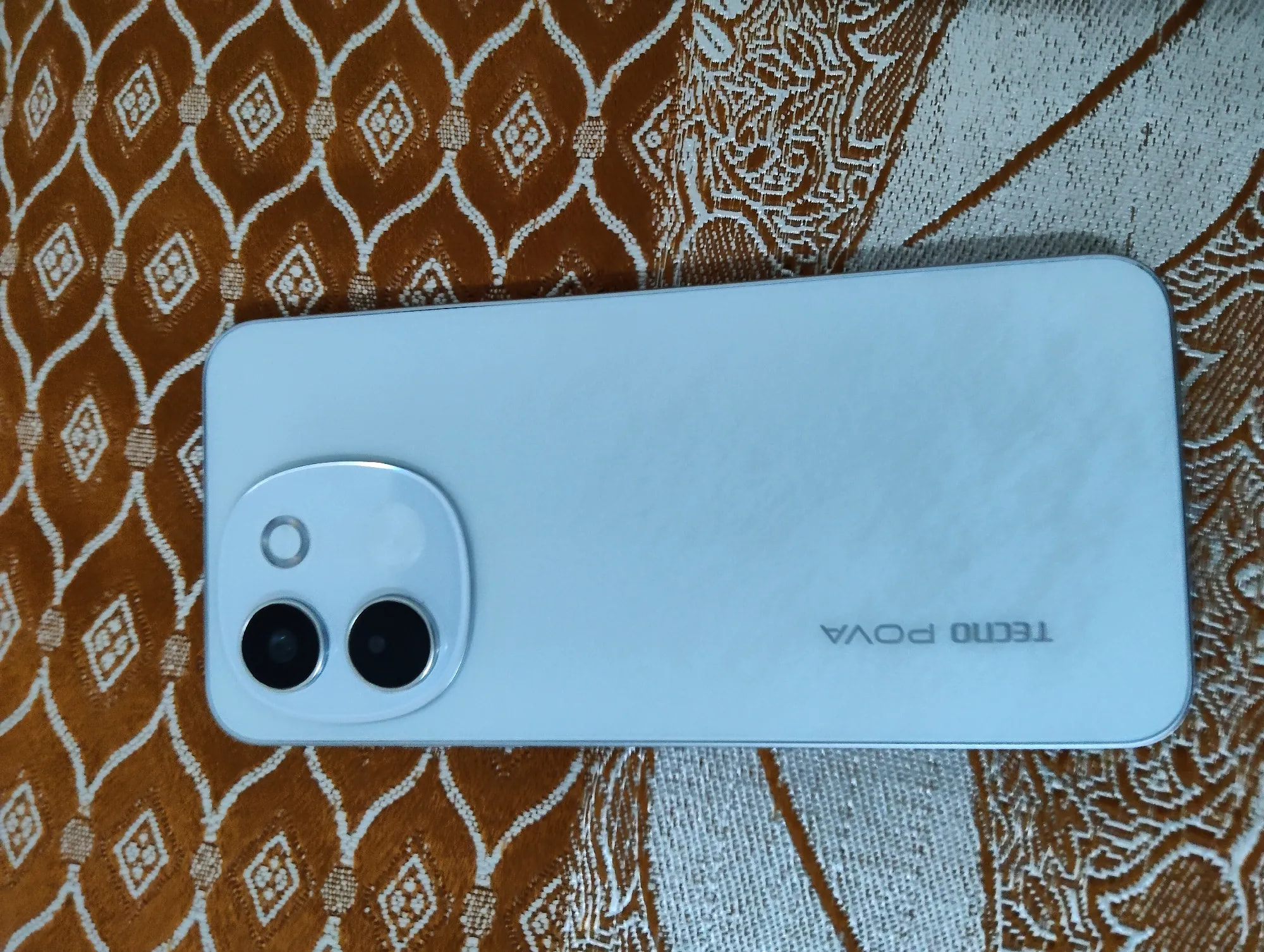 Tecno Pova 6 Neo