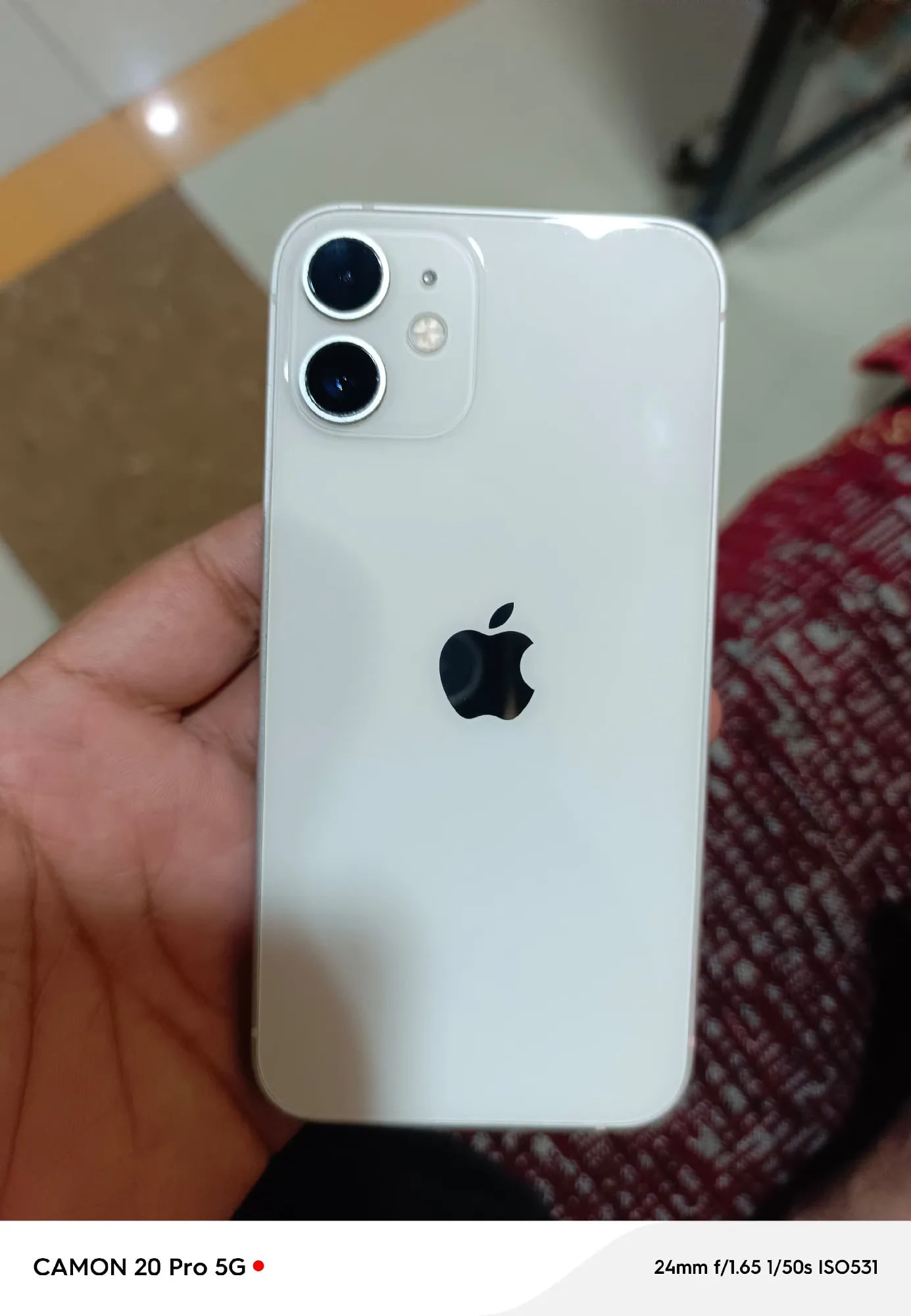 Apple iPhone 12 mini