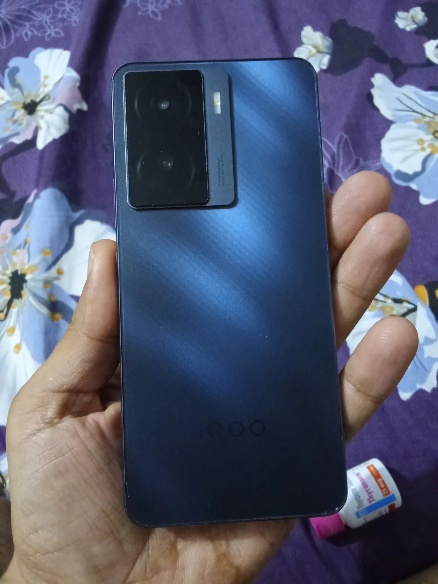 vivo iQOO Z7