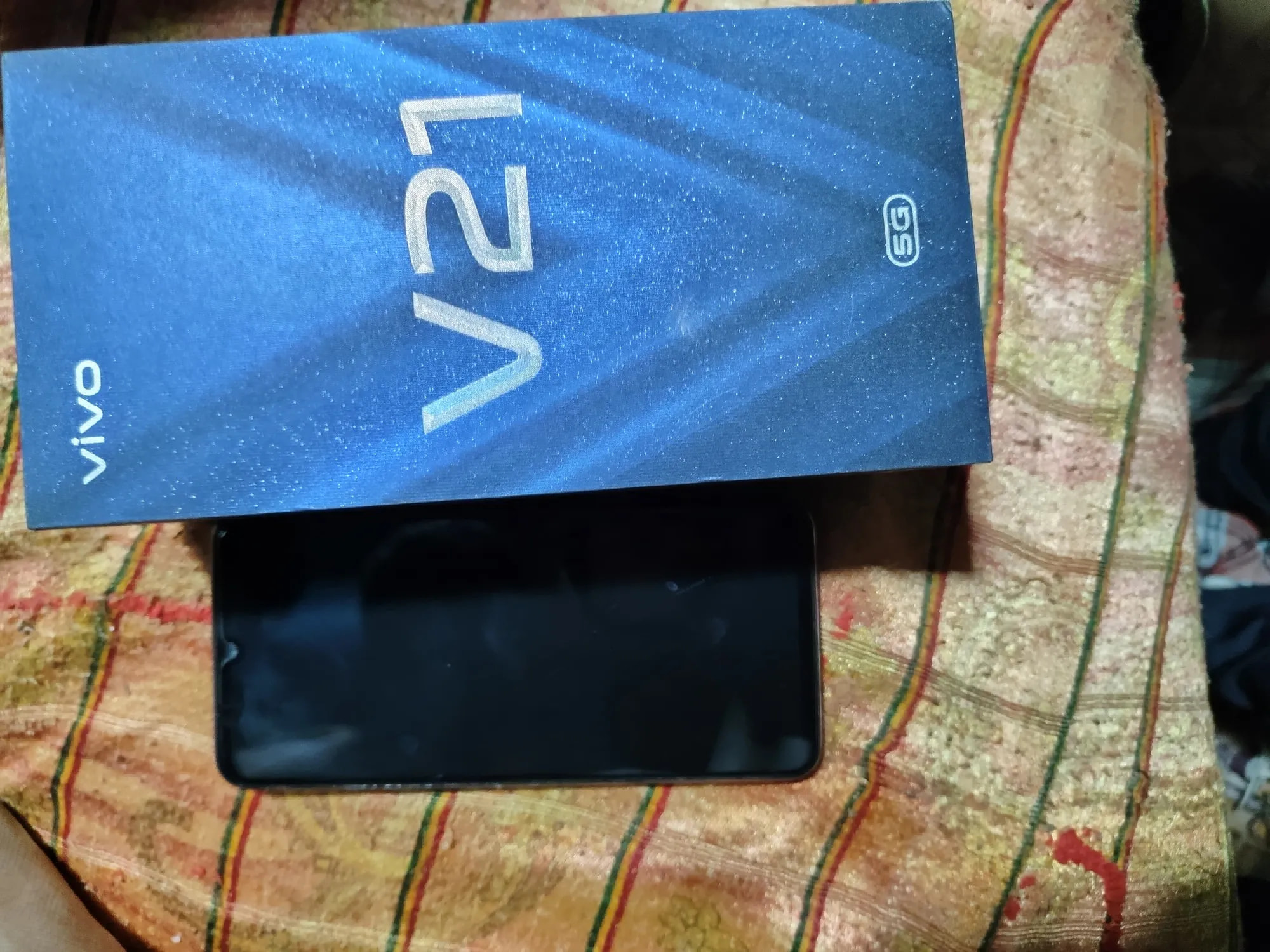 vivo V21 5G