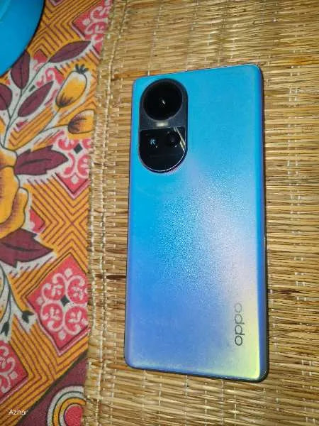 Oppo Reno10