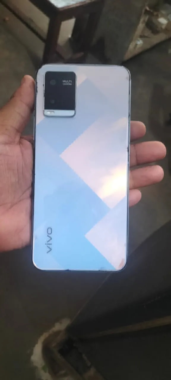 vivo Y21a