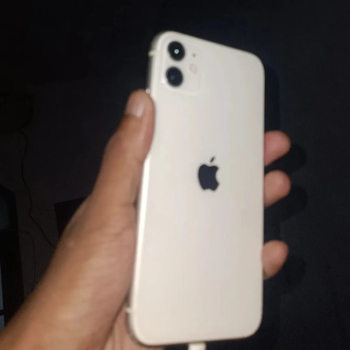 Apple iPhone 11