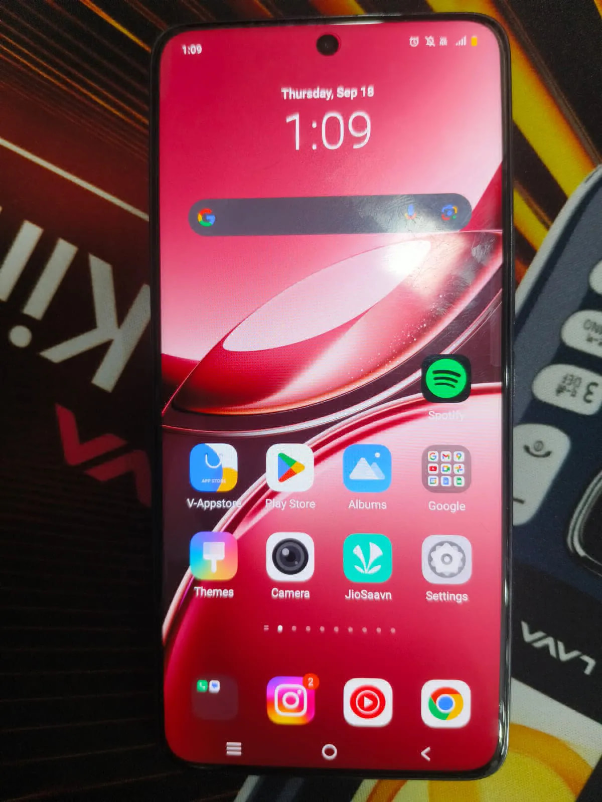 vivo V50