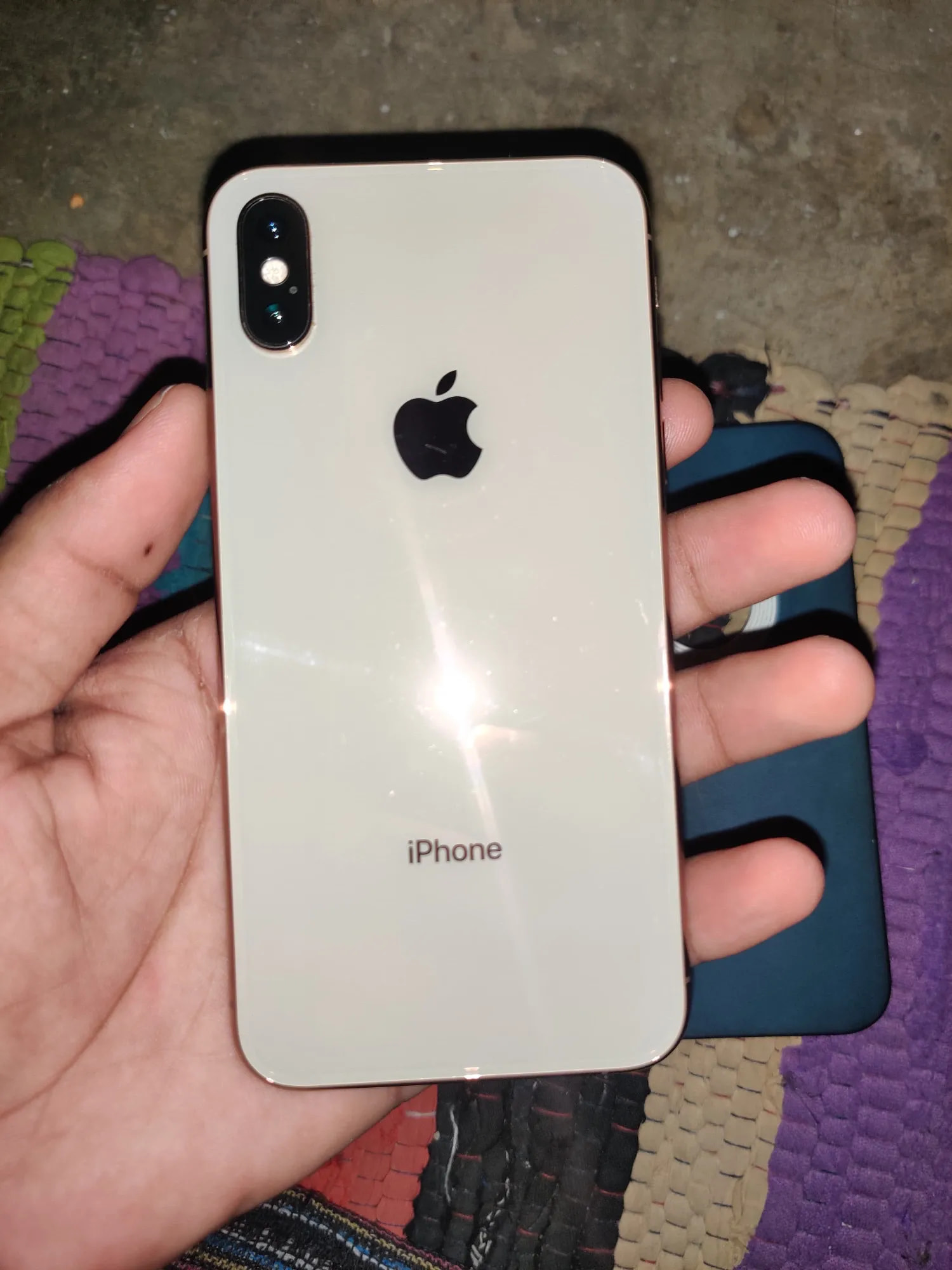 Apple iPhone XS