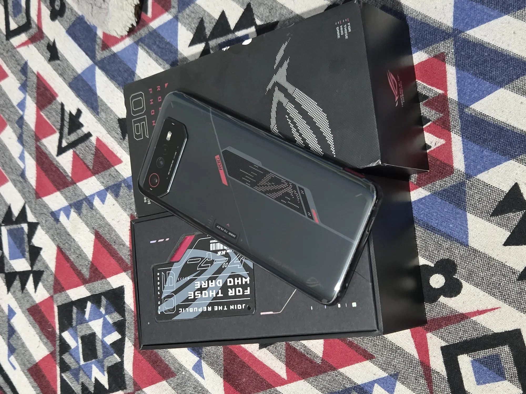 Asus ROG Phone 6