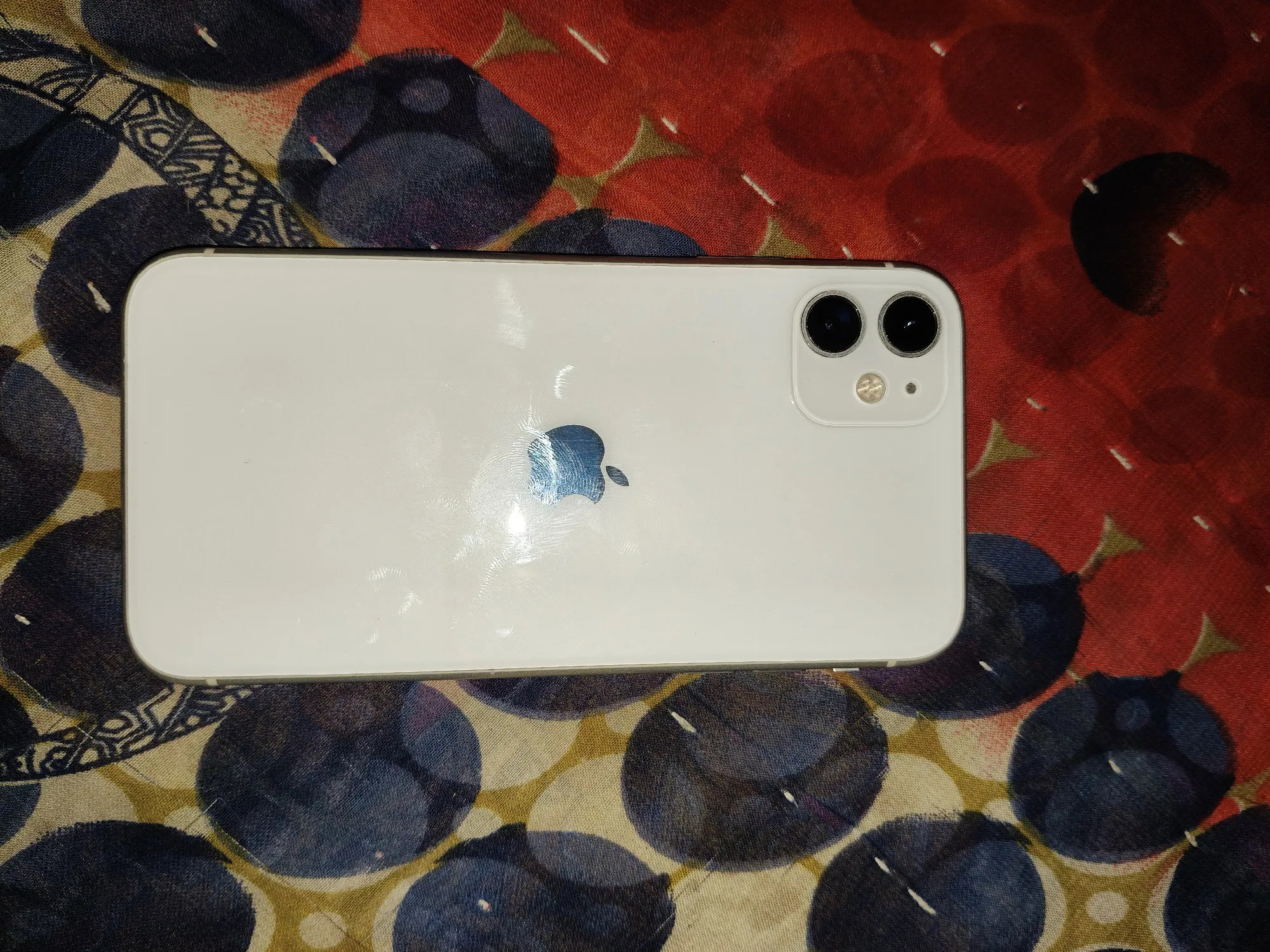 Apple iPhone 11