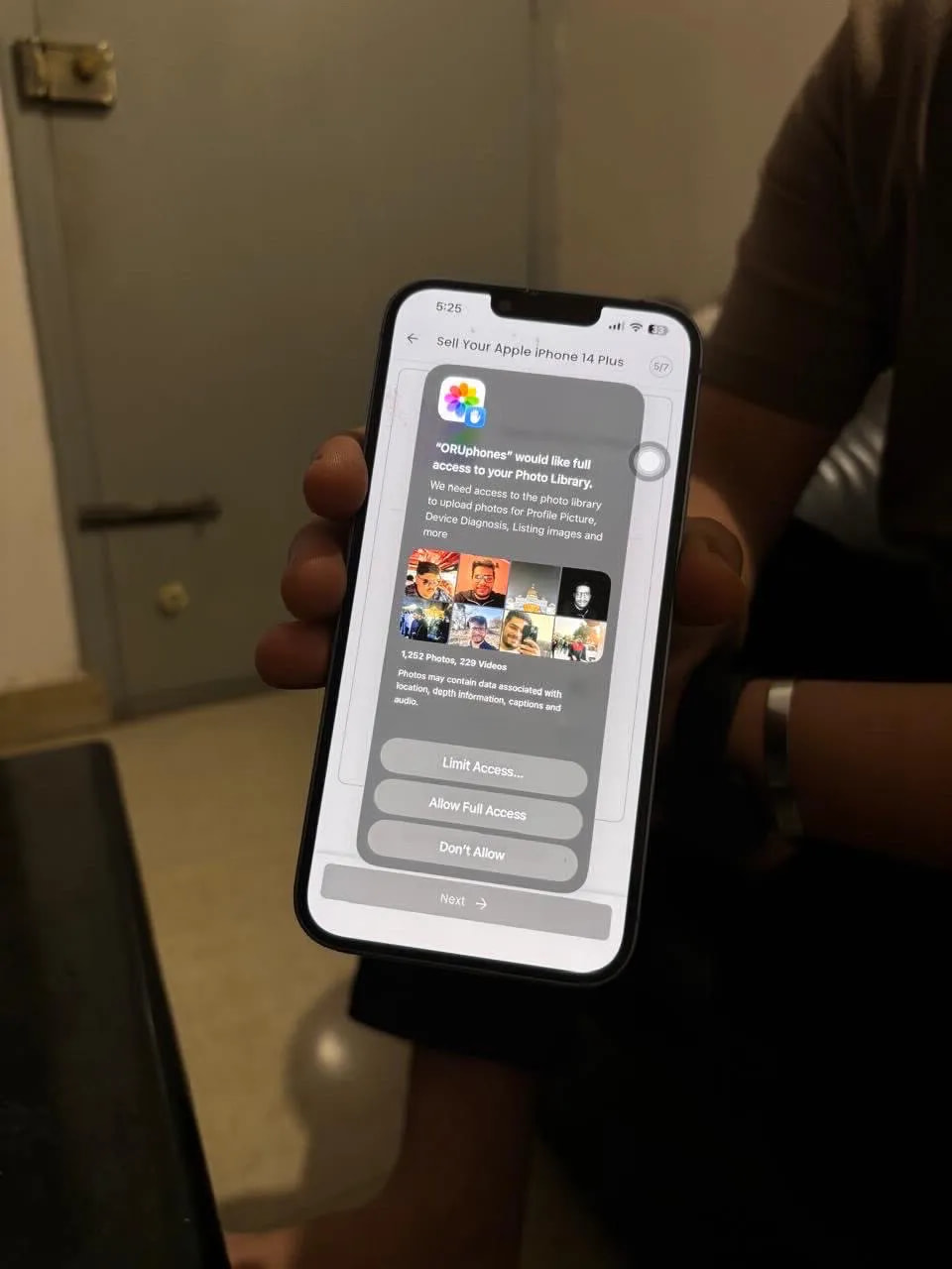 Apple iPhone 14 Plus