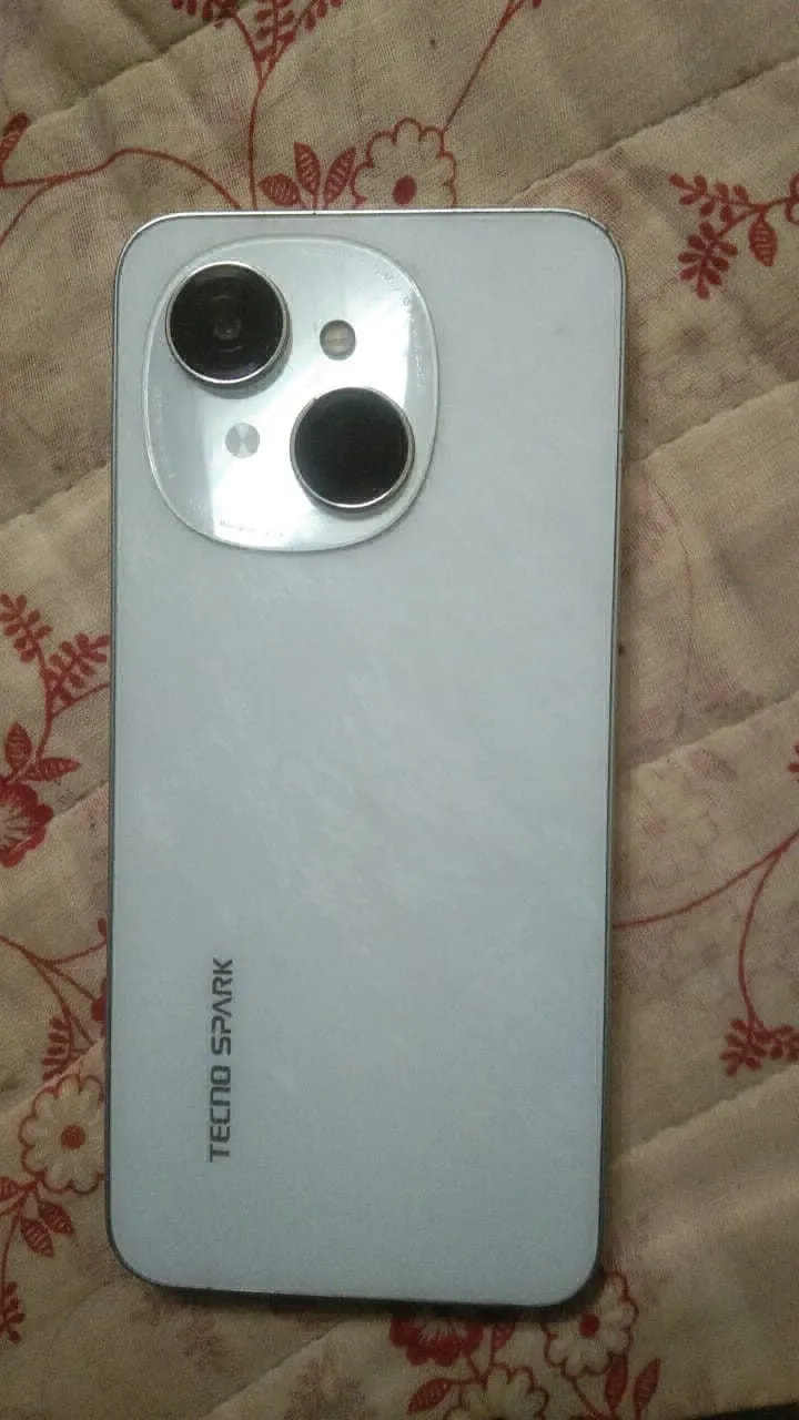 Tecno Spark Go 1