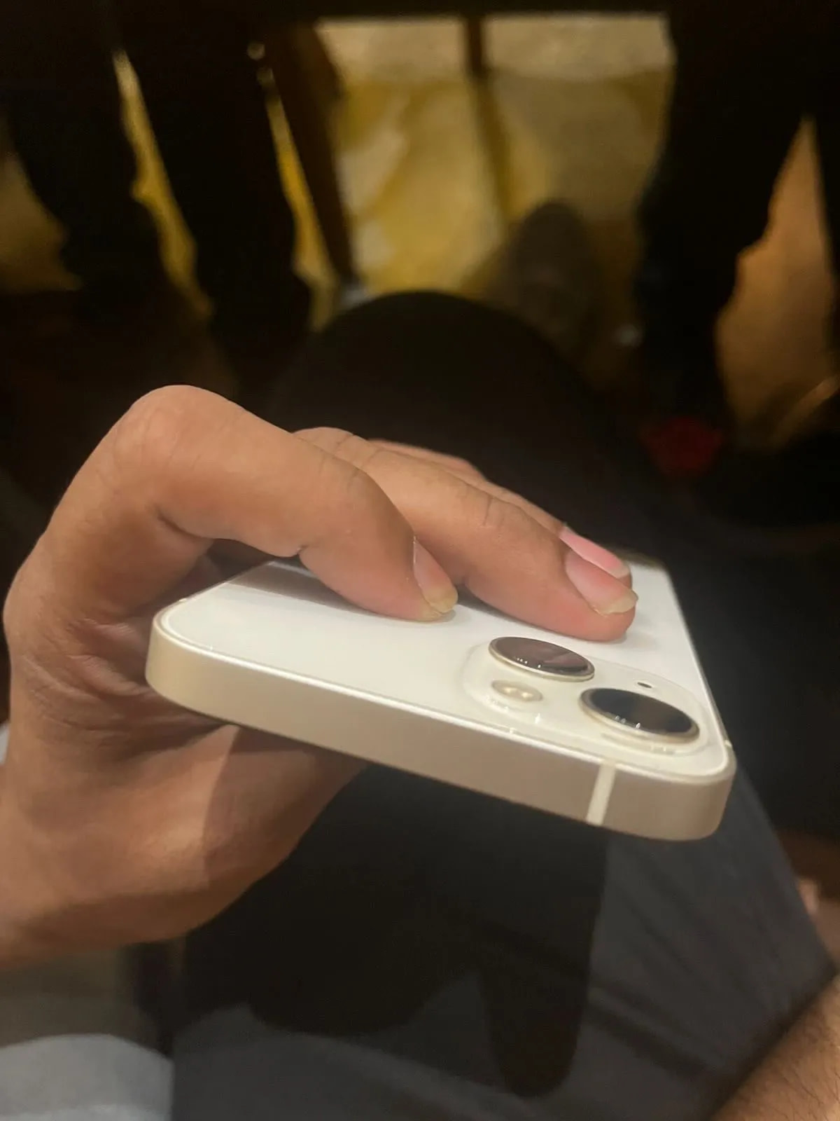 Apple iPhone 13