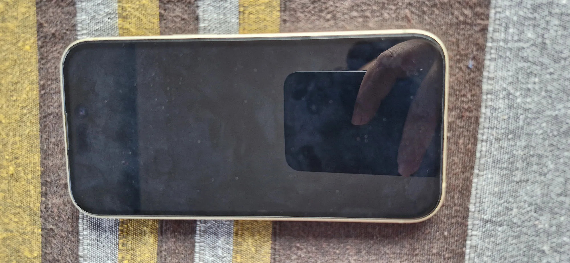 Apple iPhone 15