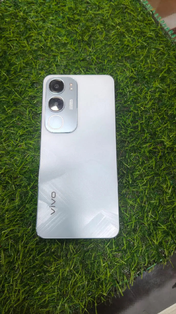 vivo Y29