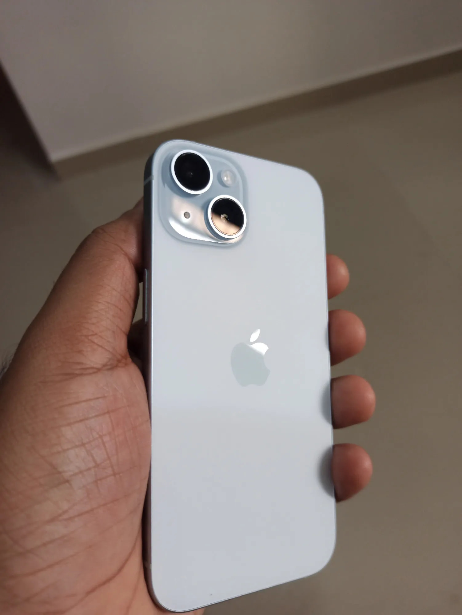 Apple iPhone 15