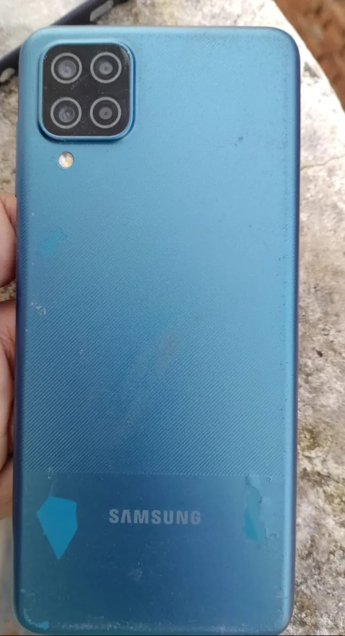 Samsung Galaxy A12