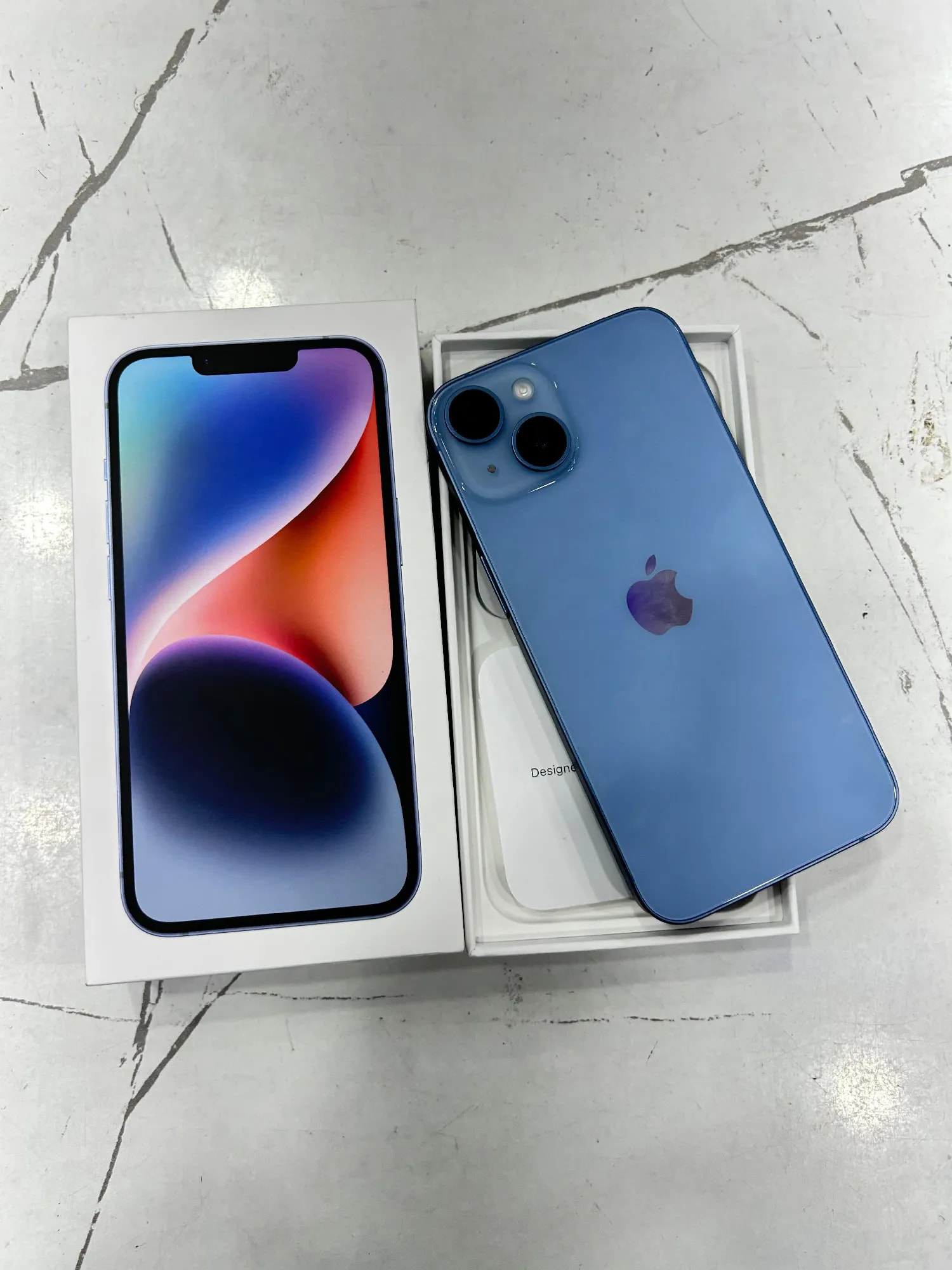 Apple iPhone 14