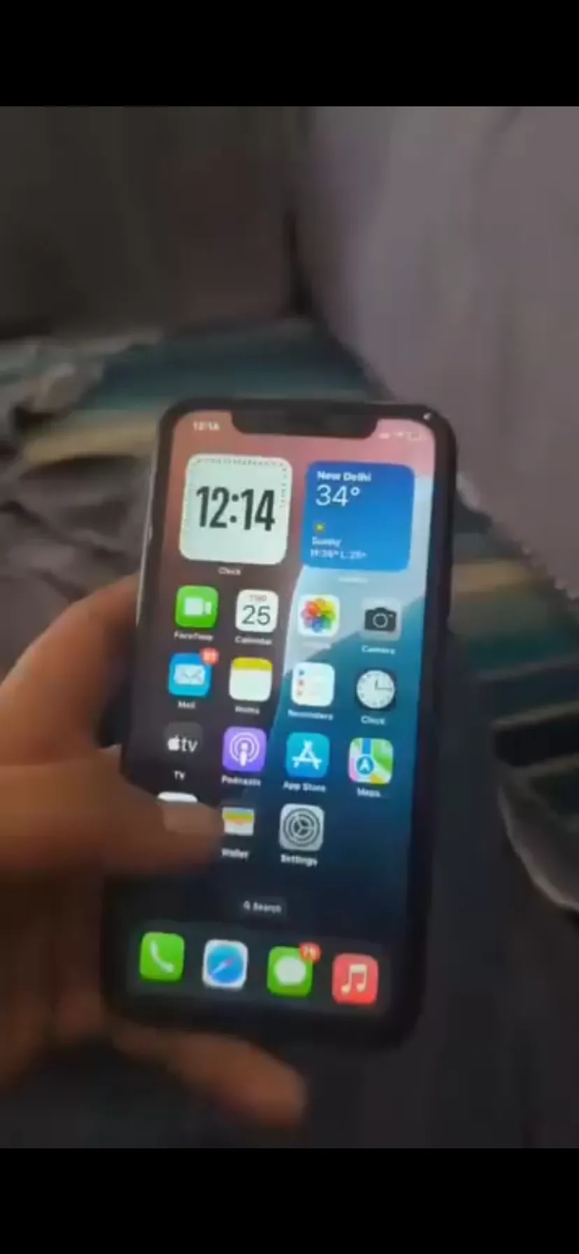 Apple iPhone XR