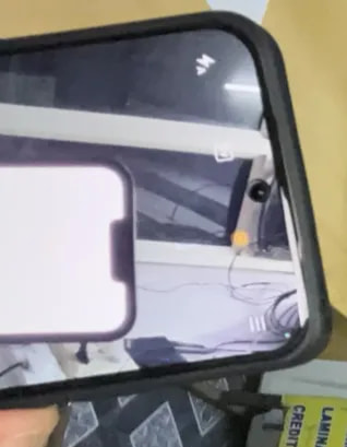 Apple iPhone 13