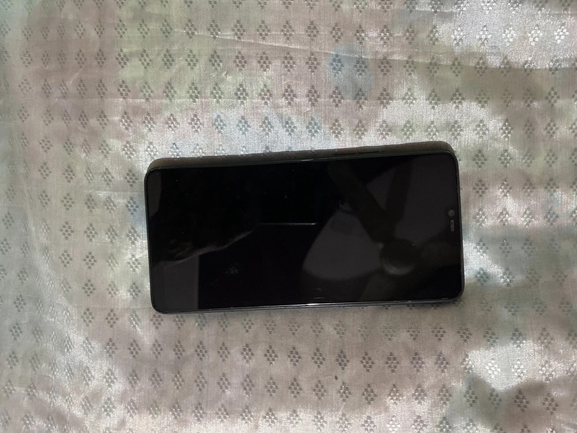 Oppo F7