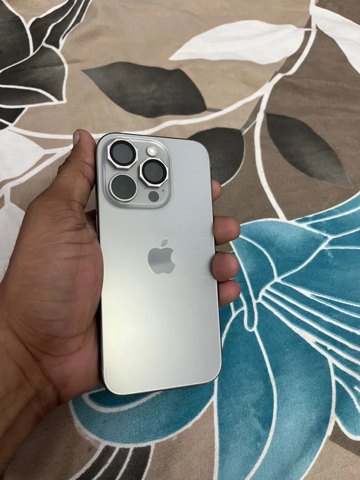 Apple iPhone 15 Pro