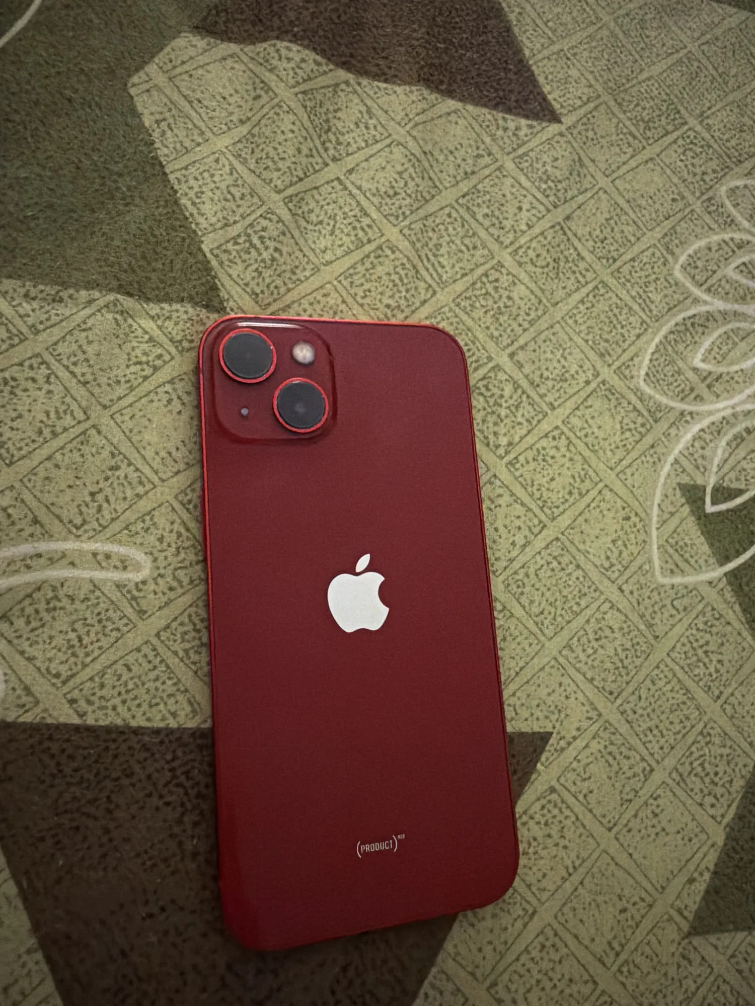 Apple iPhone 13