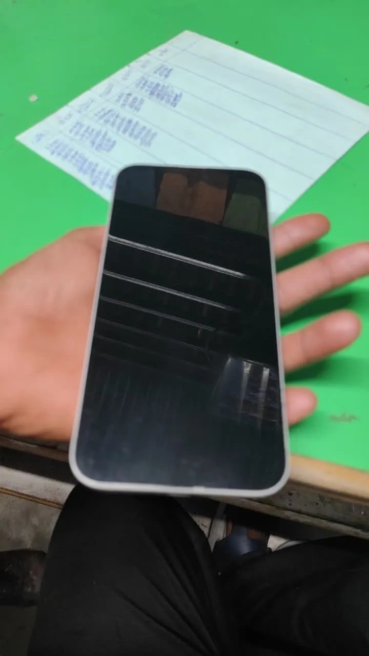 Apple iPhone 16 Plus