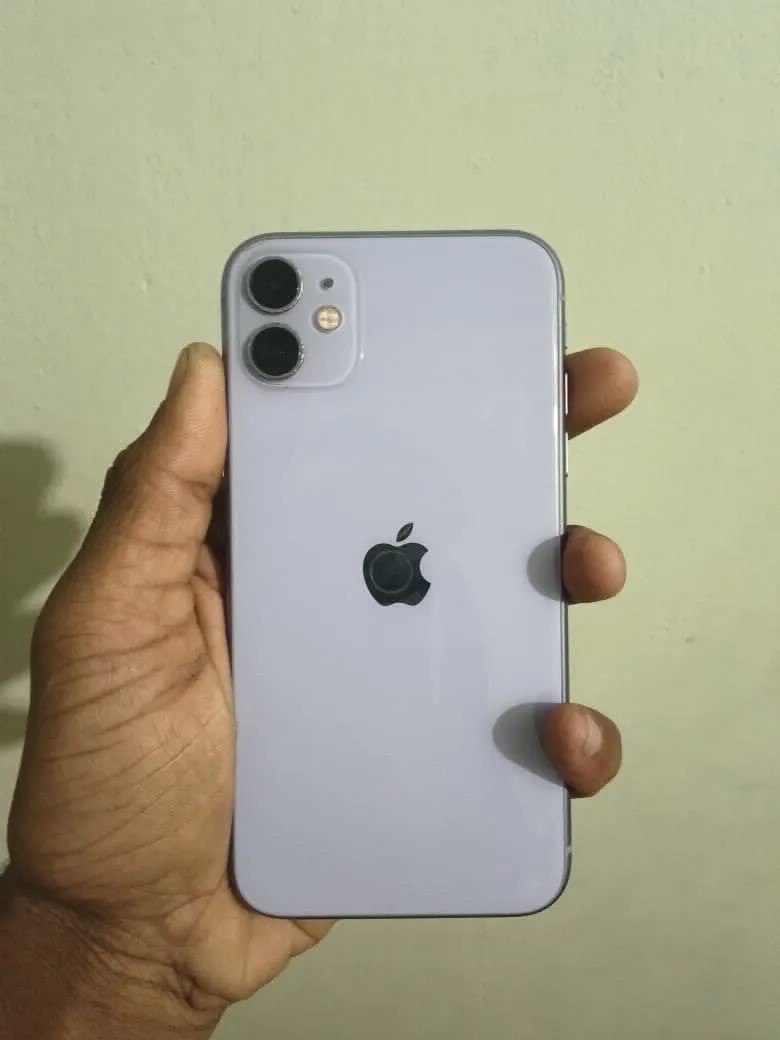 Apple iPhone 11