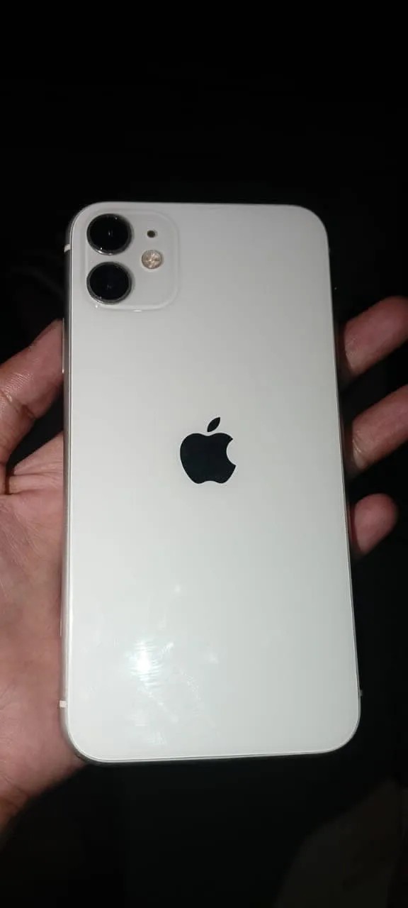 Apple iPhone 11