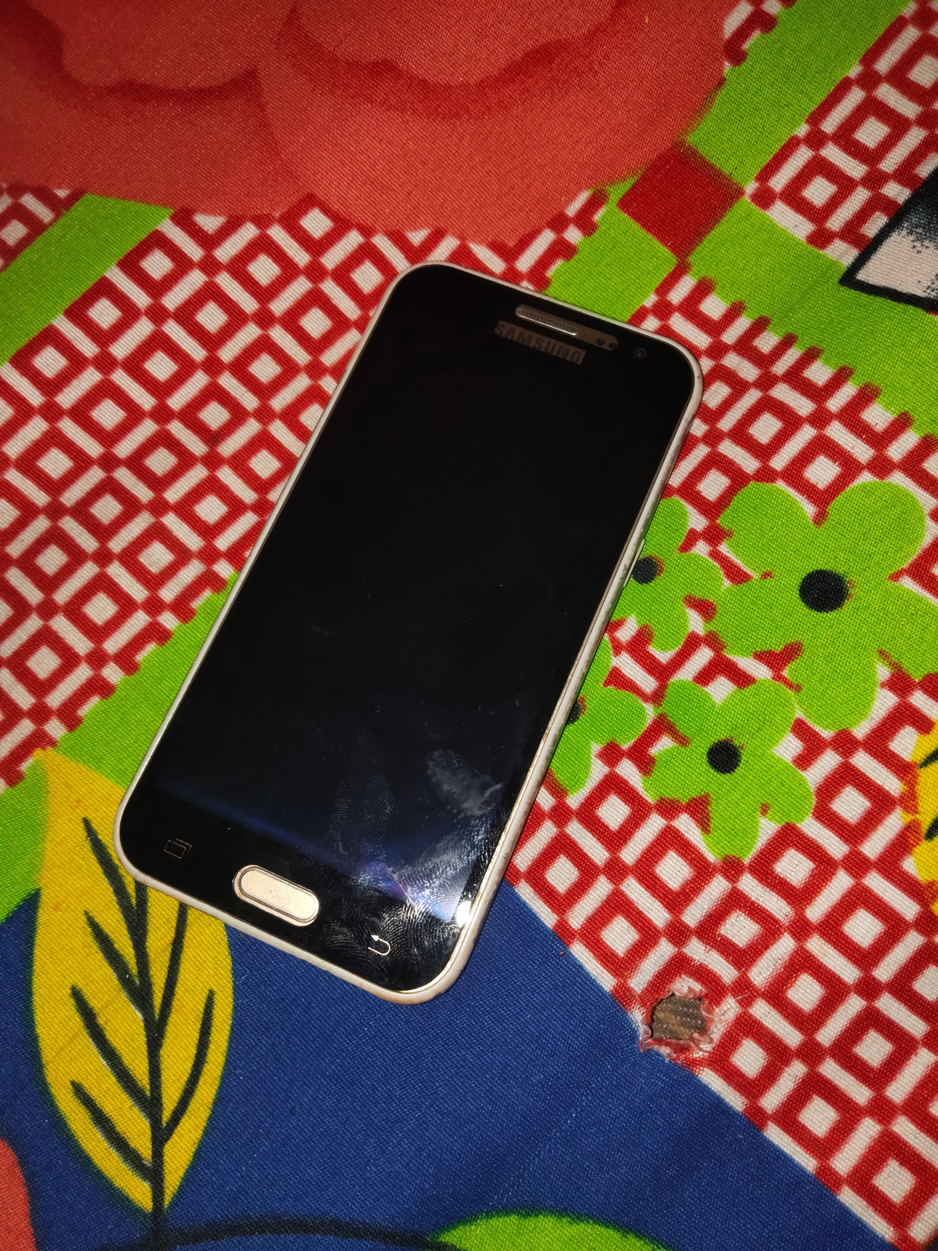 Samsung Galaxy J2 (2016)