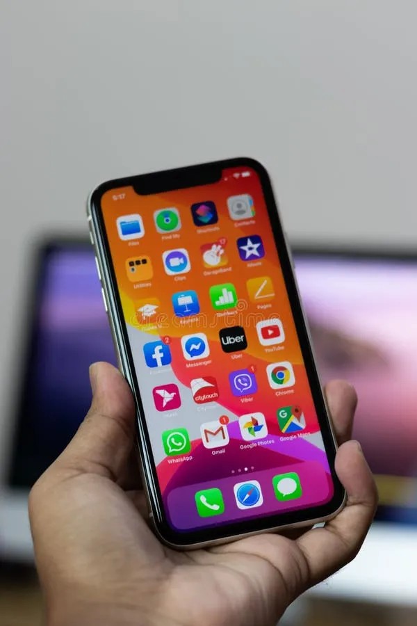 Apple iPhone 11