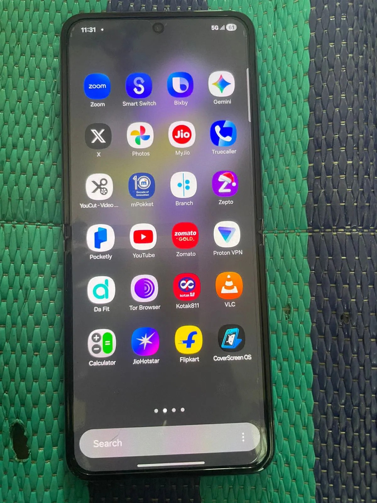 Samsung Galaxy Z Flip4