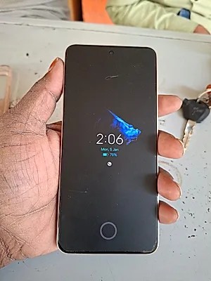 Realme P4