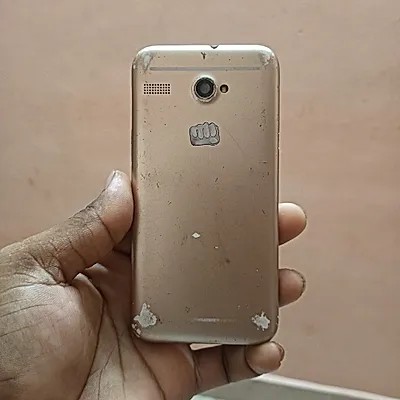 Micromax Canvas Spark 3 Q385