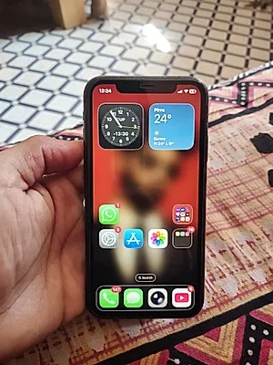 Apple iPhone 11