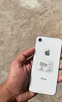 Apple iPhone 8