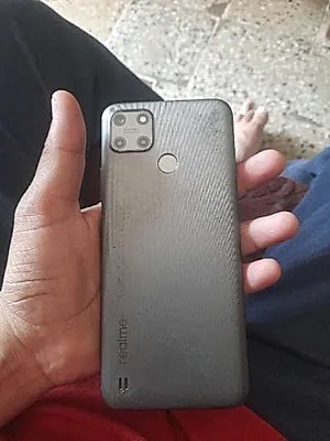 Realme C25Y