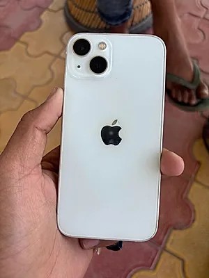 Apple iPhone 13