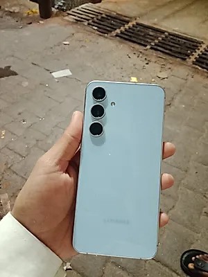 Samsung Galaxy S24 FE