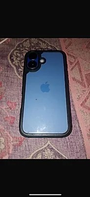 Apple iPhone 16