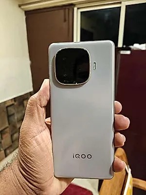 vivo iQOO Neo 10R