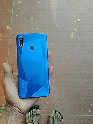 Realme 3