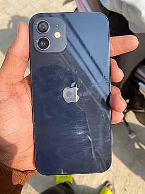 Apple iPhone 12