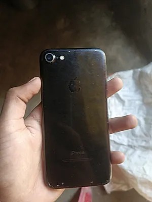 Apple iPhone 7