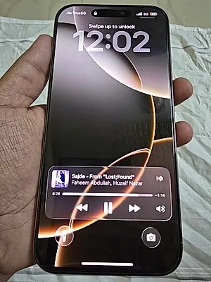 Apple iPhone 16 Pro Max