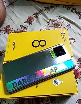 Realme 8
