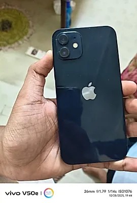 Apple iPhone 12