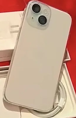 Apple iPhone 15
