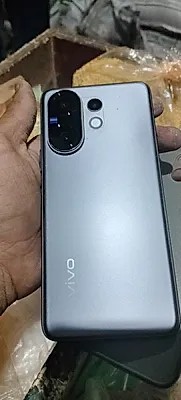vivo V60
